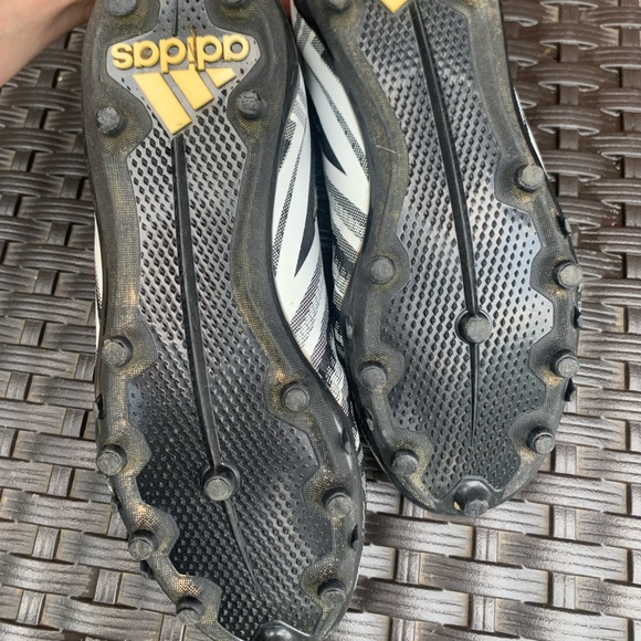 Adidas Freak football cleats, slip on high top molded cleats, men’s size 7.5 - Picture 5 of 7